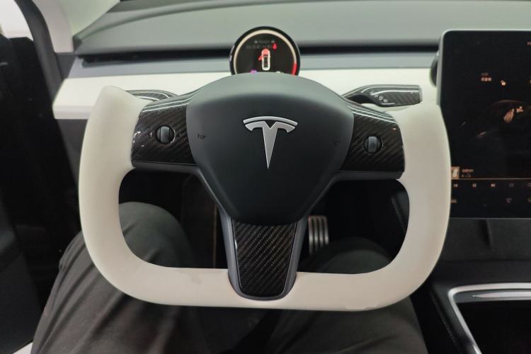 Used Tesla Model Y 2022 Performance High-Performance All-Wheel-Drive Version
