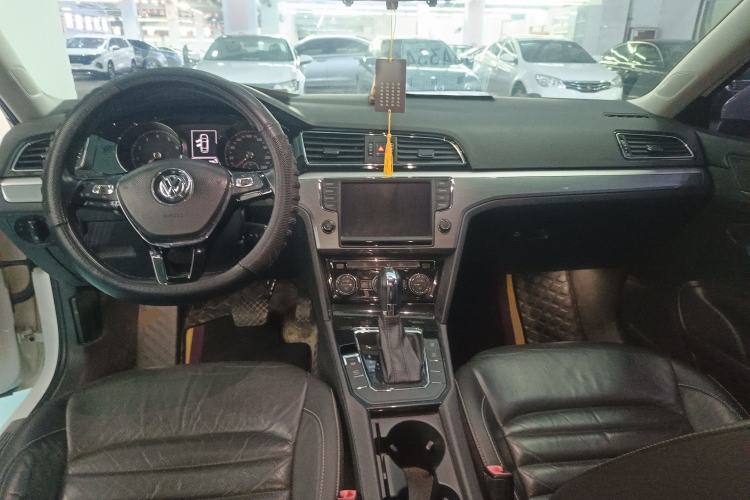 Used Volkswagen Lamando 2018 280TSI DSG Comfort Edition
