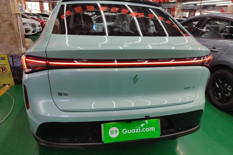 Used Livan Livan 7 2023 605 km ZHU FENG