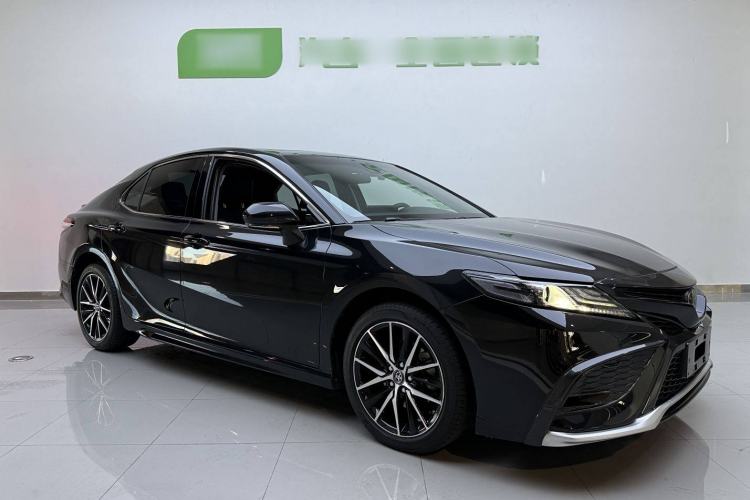 Used Toyota Camry 2021 2.0S FENGSHANG Edition
