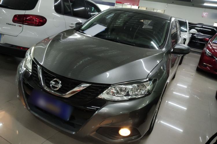 Used Nissan Tiida 2016 1.6L CVT Cool Dynamic Edition
