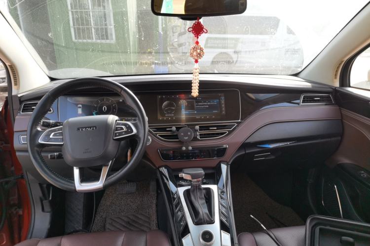 Used TRAUM S70 2018 1.5T Automatic Luxury Sporty 7-Seater
