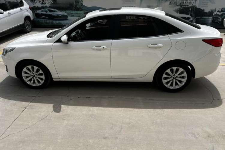 Used Ford Escort 2017 Happy Edition 1.5L Manual Fashion Model
