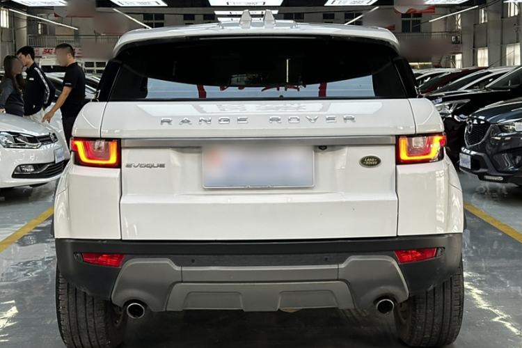 Used Land Rover Range Rover Evoque 2018 240 PS SE Smart Brilliance Edition
