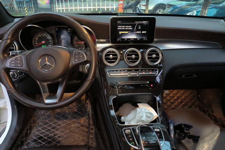 Used Mercedes-Benz GLC 2017 GLC 260 4MATIC Dynamic Edition
