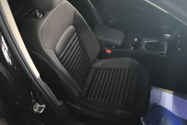 Used Volkswagen Magotan 2020 330TSI DSG Leading Model
