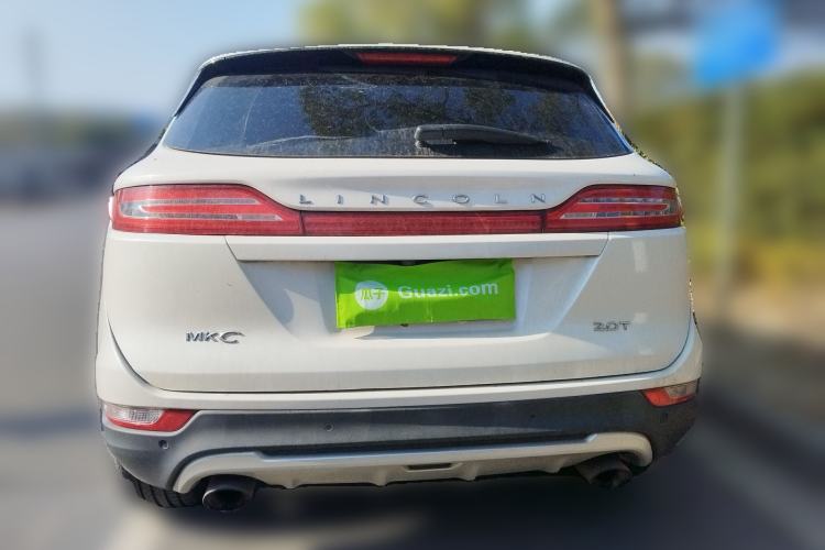 Used Lincoln MKC 2017 2.0T Two-Wheel-Drive Luxury Edition
