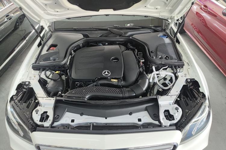 Used Mercedes-Benz E-Class 2020 E 300 L Sporty and Stylish Model
