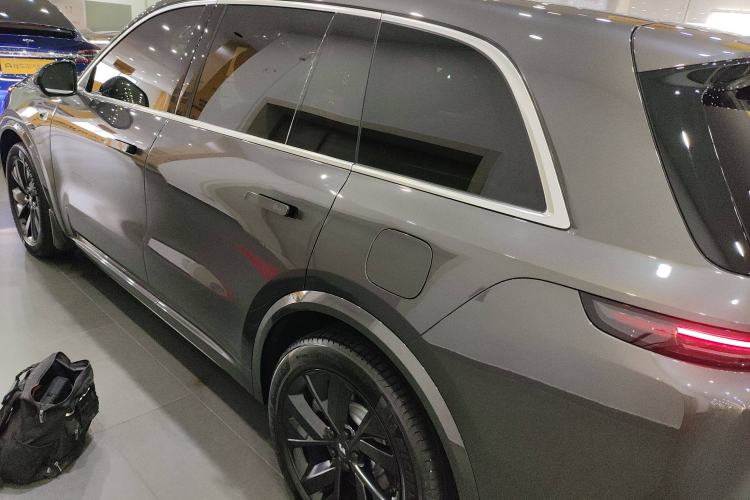 Used Li Auto L8 2023 Max model
