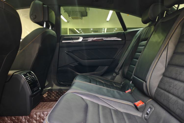 Used Volkswagen FAW-Volkswagen CC 2021 380TSI Striking Edition 30th Anniversary Model
