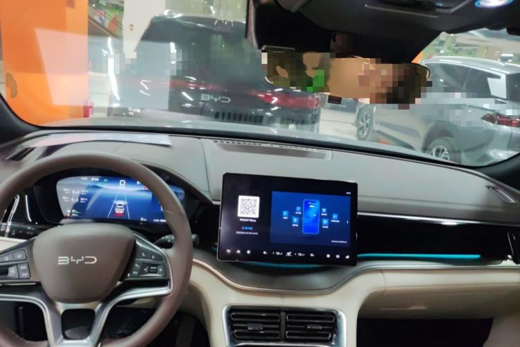 Used BYD Song PLUS New Energy 2025 DM-i 112KM Prestige Model
