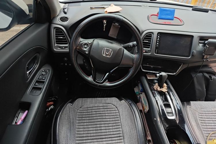 Used Honda Vezel 2020 220 TURBO CVT Luxury Edition
