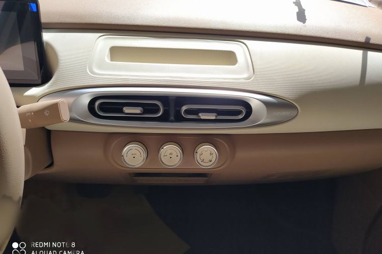 Used Wuling Hongguang MINIEV 2025 Four-Door Version Advanced Edition
