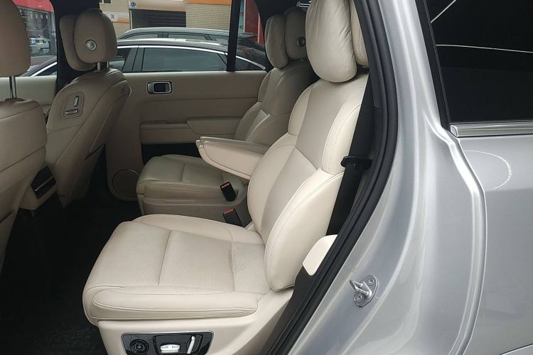 Used Li Auto L9 2022 Max model
