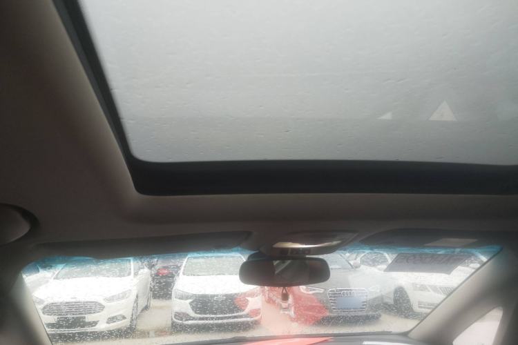 Used Buick GL6 2019 18T 6-Seater Connected Luxury Version China VI Standard
