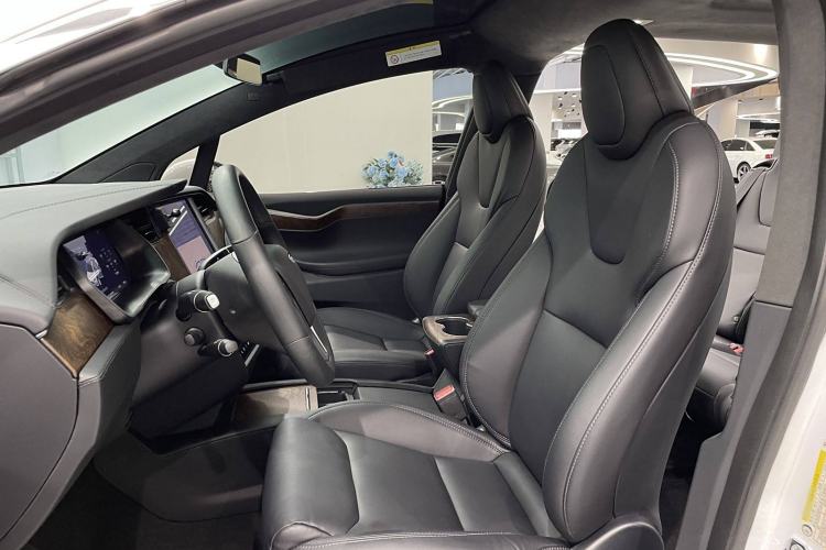 Used Tesla Model X 2019 Long-Range Version
