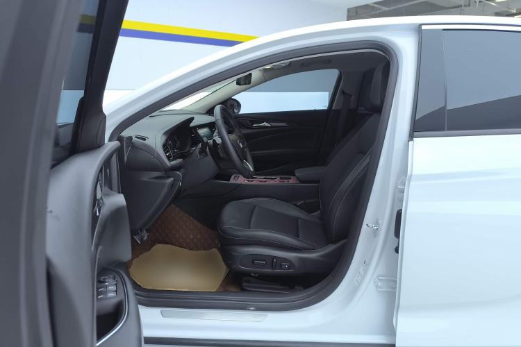 Used Buick Regal 2024 25T Deluxe Edition
