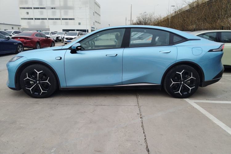 Used  L07 2024 230Max Qiankun Intelligent Driving ADS SE Range-Extended Version
