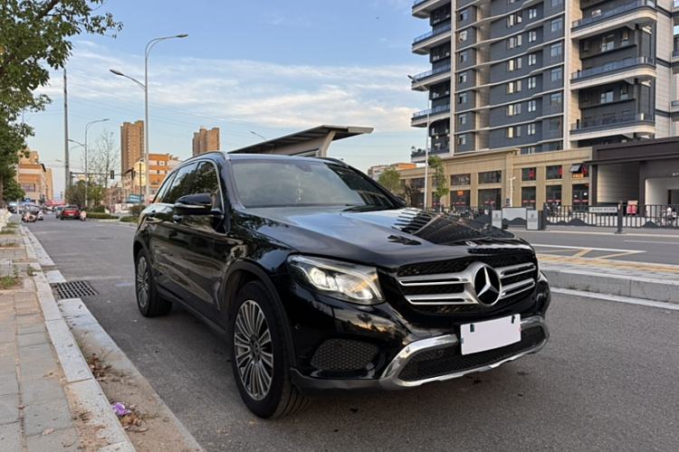 Used Mercedes-Benz GLC 2017 GLC 200 4MATIC
