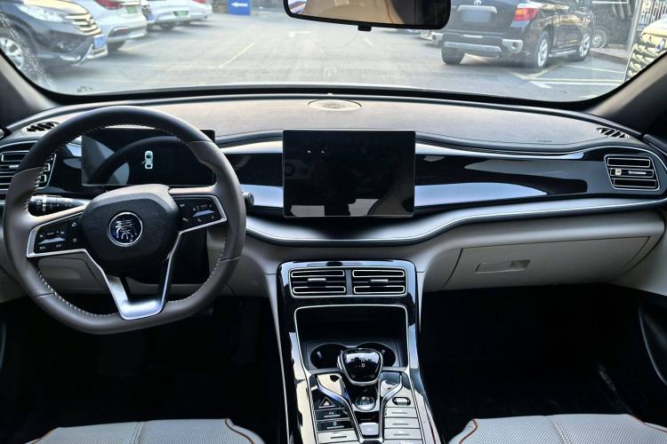 Used BYD Qin PLUS 2023 Champion Edition DM-i 55KM Superior Model
