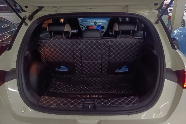 Used BYD Dolphin 2021 405 km Fashion Edition
