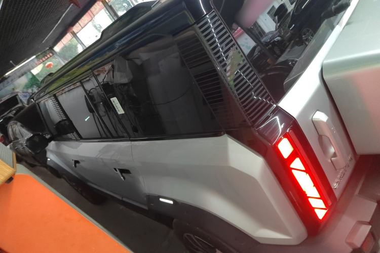 Used  03 2024 472km Four-Wheel Drive Long-Range Version