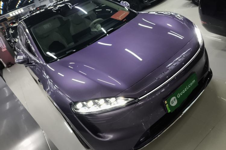 Used Hima Luxeed R7 2025 Range-Extended Version 251 km Max
