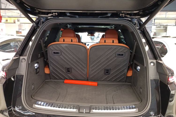 Used Li Auto L9 2022 Max model