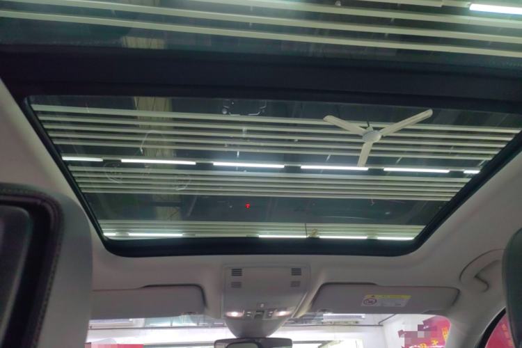 Used Volkswagen Magotan 2025 Zhongxiang Version 330TSI DSG Luxury Edition
