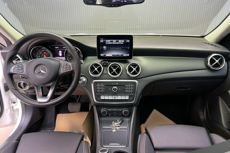 Used Mercedes-Benz GLA 2017 GLA 200 Sport Edition
