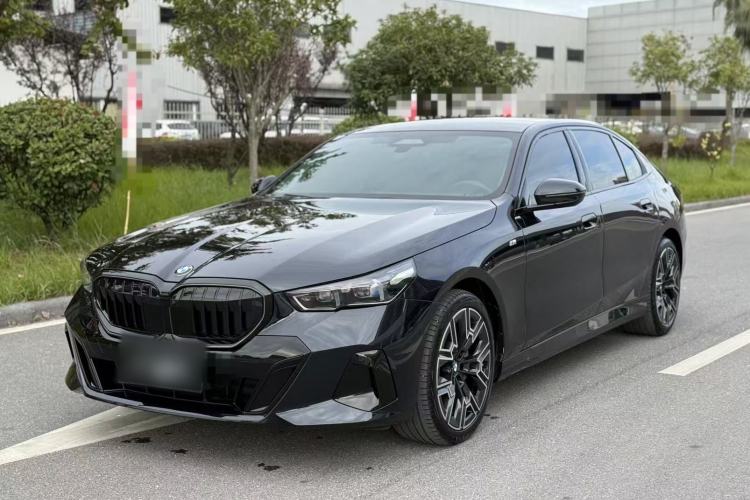 Used BMW 5 Series 2025 530Li Luxury Edition M Sport Package