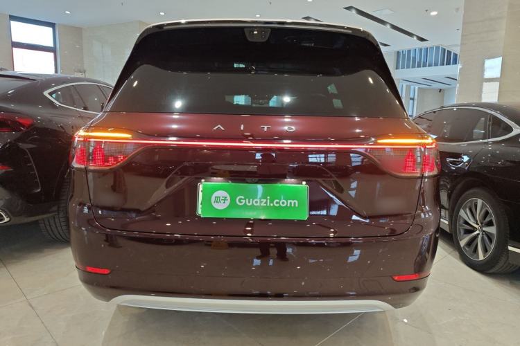 Used Hima AITO M9 2025 Extended-Range Ultra Version 52 kWh 5-Seater Edition
