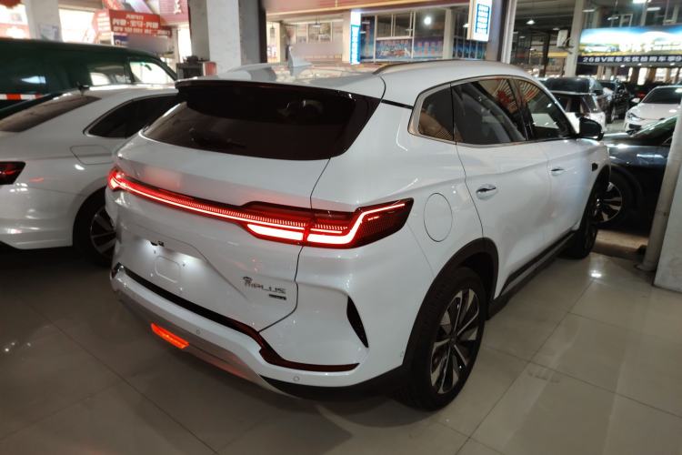 Used BYD Song PLUS New Energy 2025 EV Intelligent Driving Version 520km Premium Model
