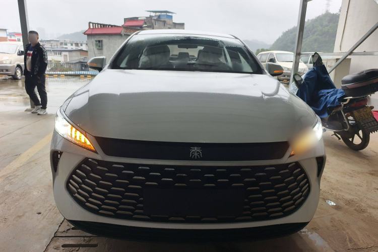 Used BYD Qin PLUS 2025 DM-i Smart Drive 55KM Leading Model