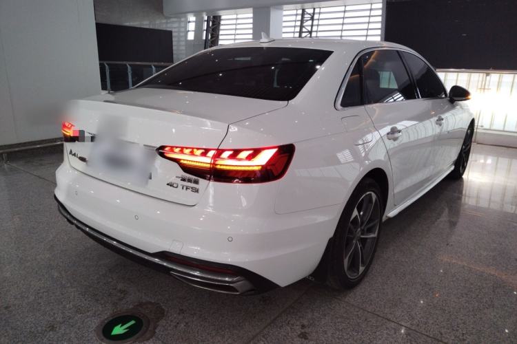 Used Audi A4L 2020 40 TFSI Fashionable and Elegant Model