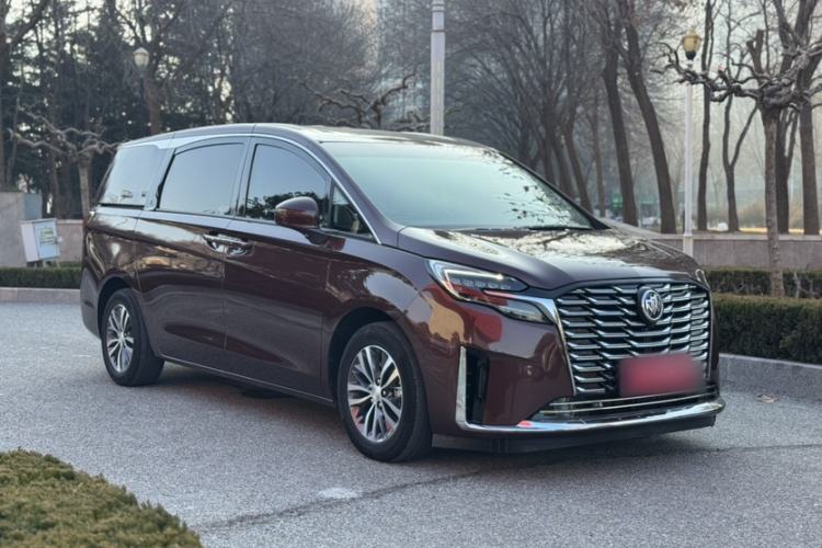 Used Buick GL8 2022 ES Landtrek 653T Comfort Edition