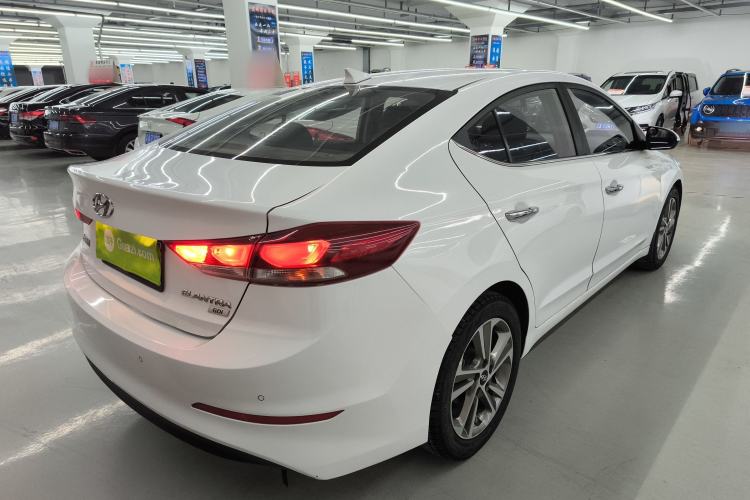 Used Hyundai Elantra 2016 1.6L Automatic ZhiXuan – Elite Version