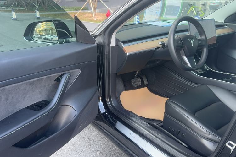 Used Tesla Model 3 2019 Standard Range Rear-Drive Upgraded Version
