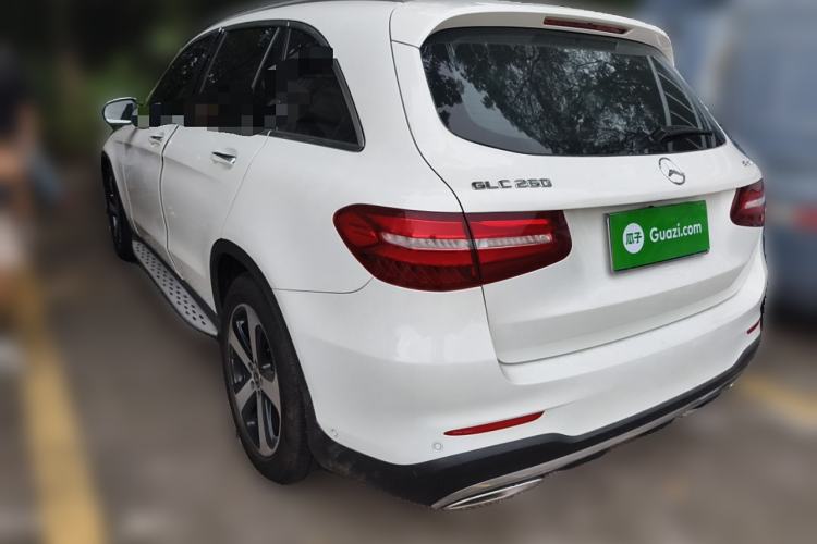 Used Mercedes-Benz GLC 2018 Facelift GLC 260 4MATIC Luxury Edition
