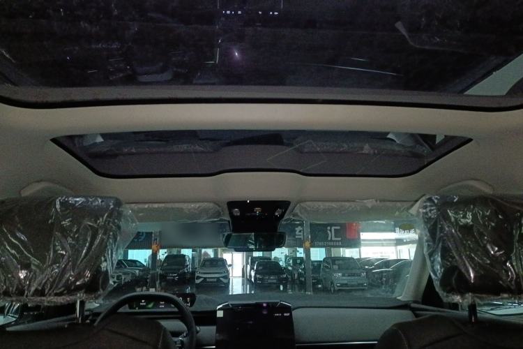 Used Honda P7 2025 Rear-Drive Long-Range Pro