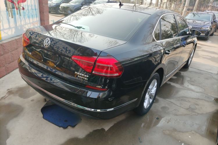 Used Volkswagen Passat 2017 330TSI DSG Luxury Edition
