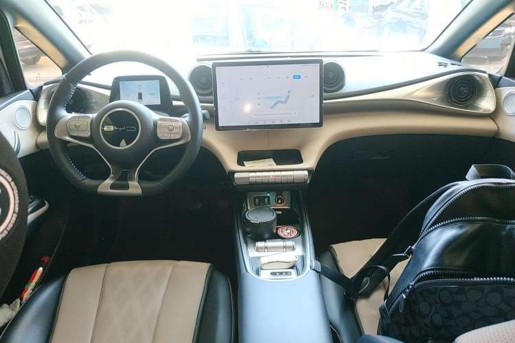 Used BYD Dolphin 2023 420 km Fashion Edition
