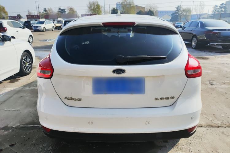 Used Ford Focus 2017 Hatchback 1.6L Automatic Fashion Edition Smart Drive Version
