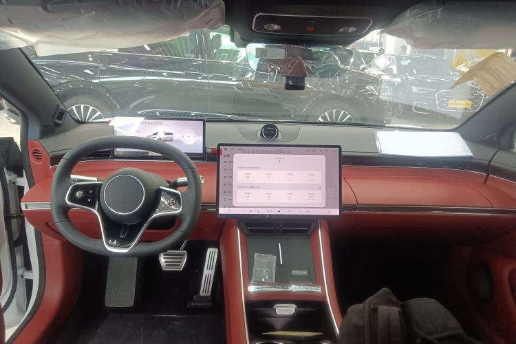 Used Hima Luxeed S7 2024 Pro Model
