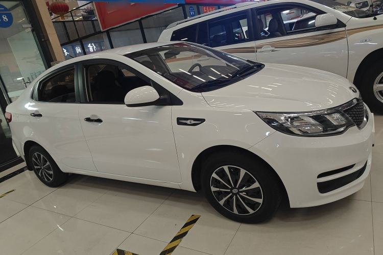 Used Kia K2 2015 Sedan 1.4L Automatic GLS
