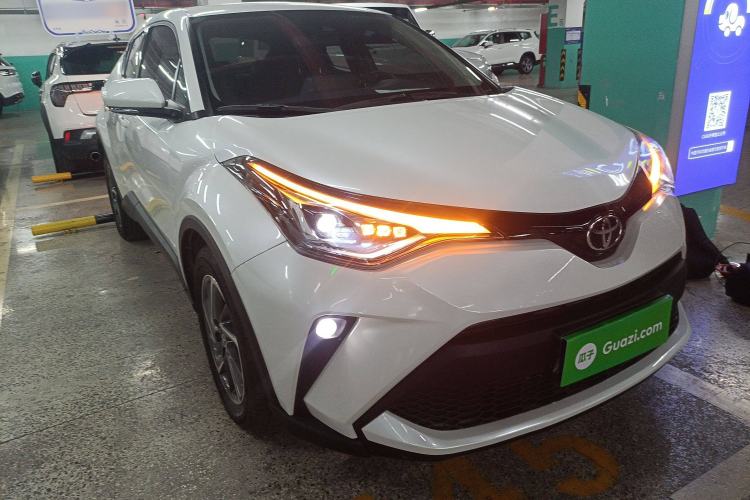 Used Toyota C-HR 2021 2.0L Luxury Edition
