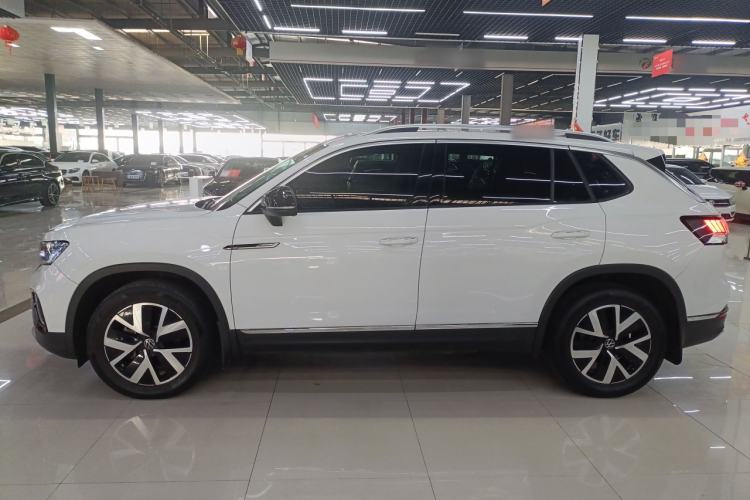 Used Volkswagen Tayron 2023 330TSI Two-Wheel-Drive Luxury Plus Advanced Version
