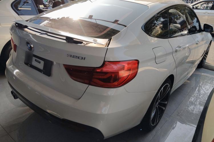 Used BMW 3 Series GT 2017 320i M Sport
