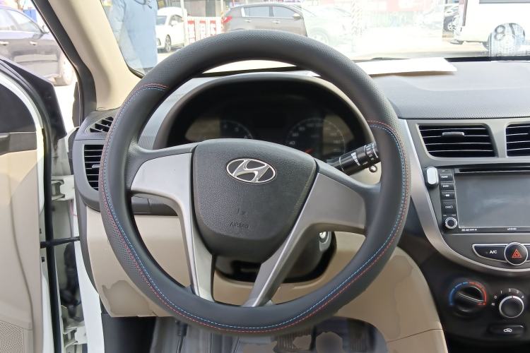 Used Hyundai Verna (older generation) 2014 1.4L Automatic Fashion GS Model