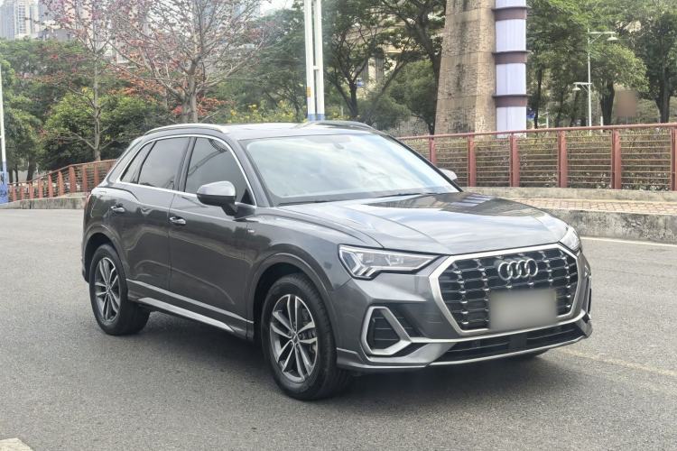 Used Audi Q3 2021 35 TFSI Progressive Dynamic Edition
